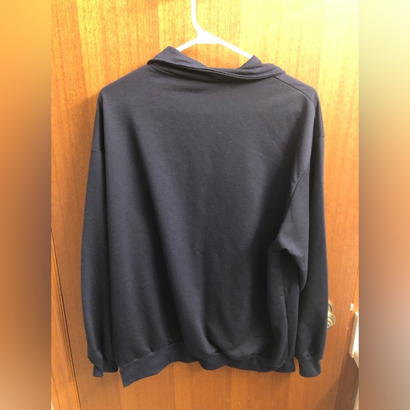 90s Sweatshirt - Picture 2 of 3